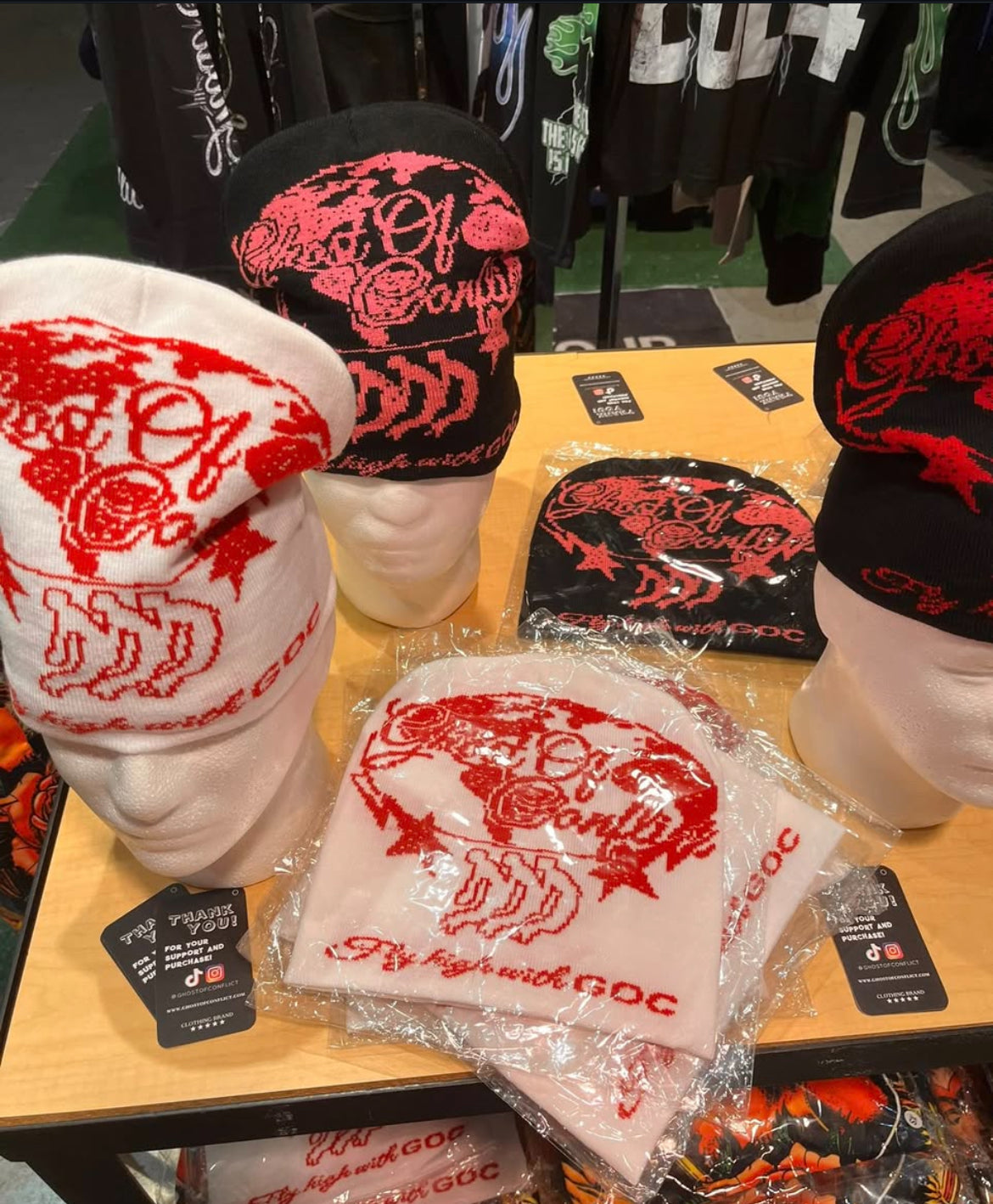 Accessories & Hats